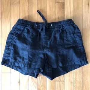 Gap black linen shorts